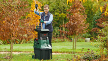 Broyeur de végétaux silencieux 2500 W – 40 mm | Bosch AXT 25 D